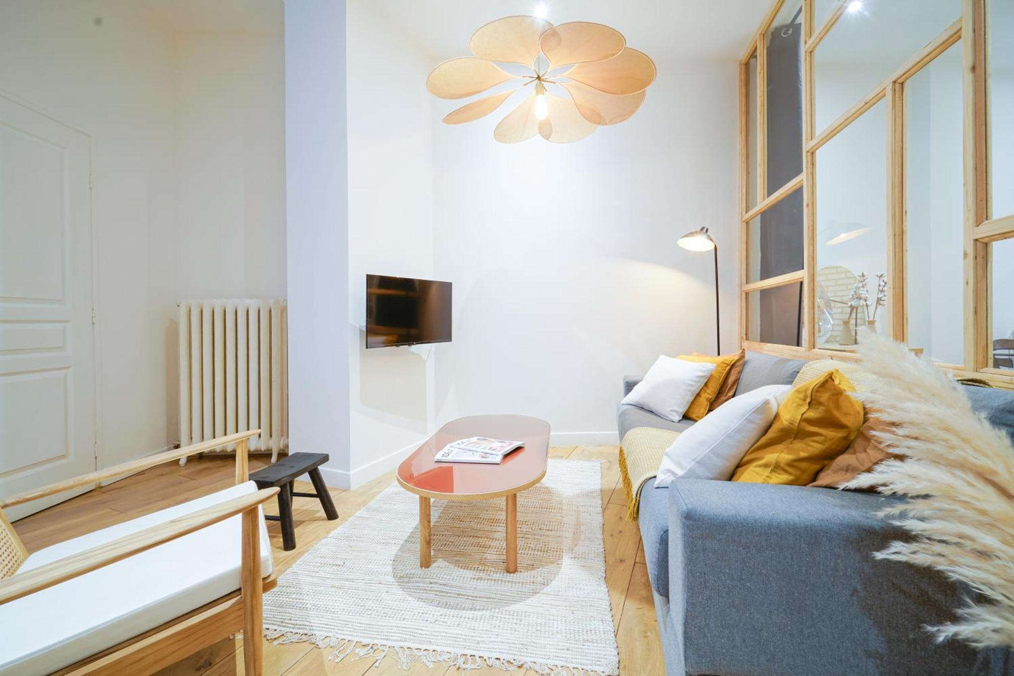 Parisuites Central Canal Saint Martin Luxe & Chic & Cosy ภายนอก รูปภาพ
