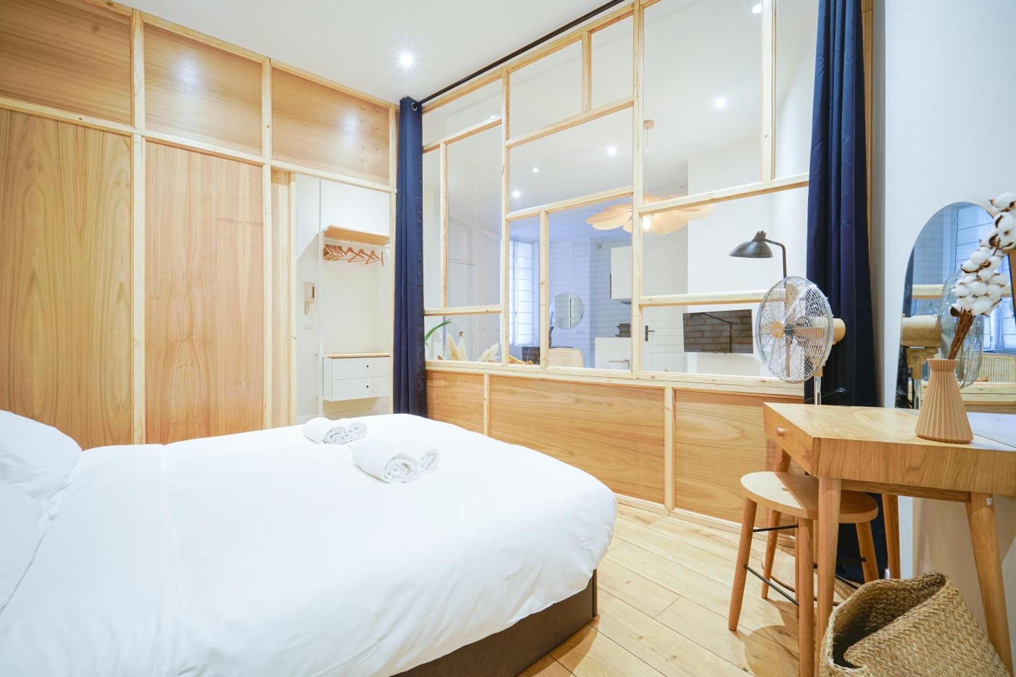 Parisuites Central Canal Saint Martin Luxe & Chic & Cosy ภายนอก รูปภาพ